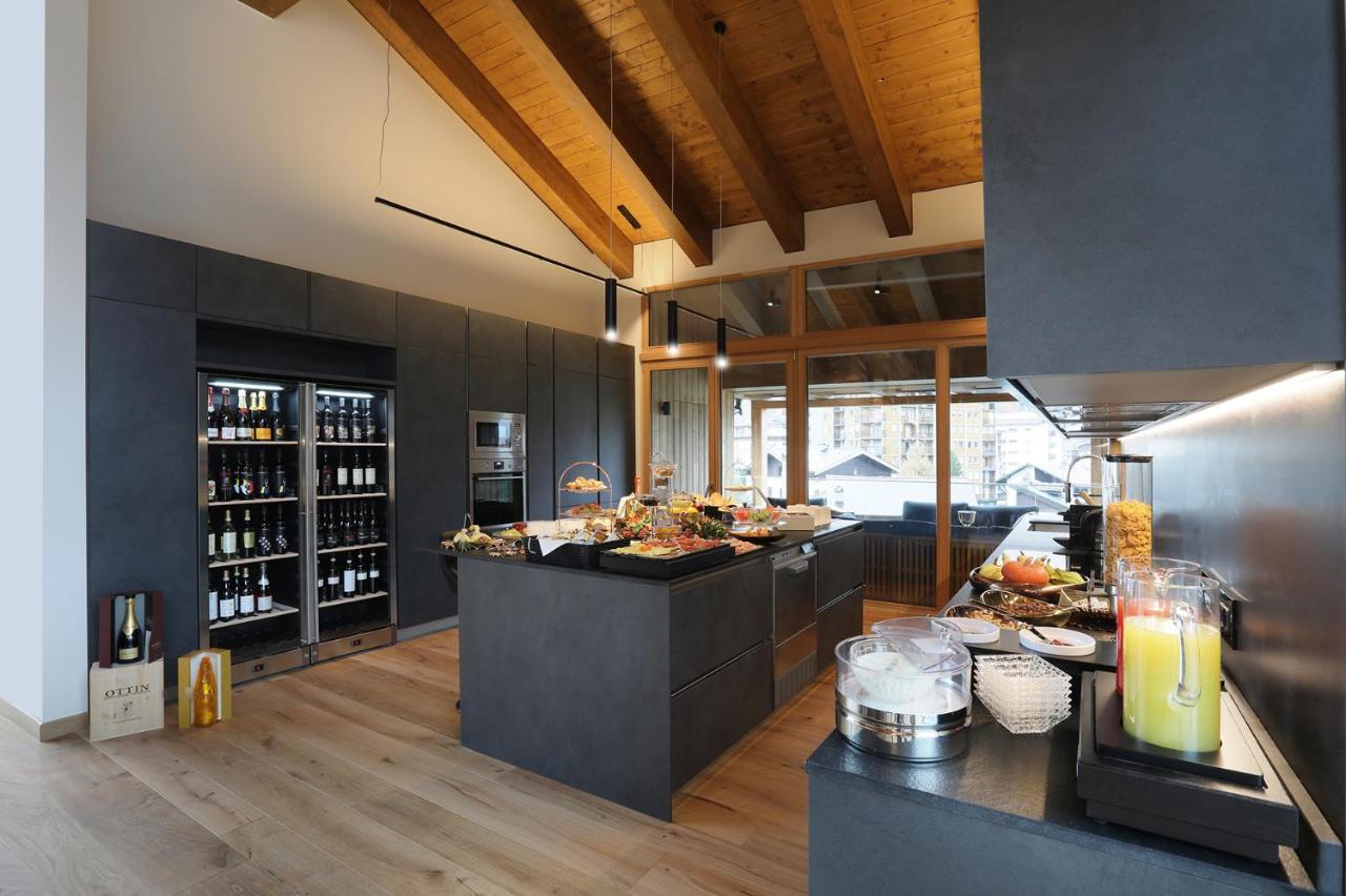 Chalet Blanc Breuil-Cervinia Exterior photo